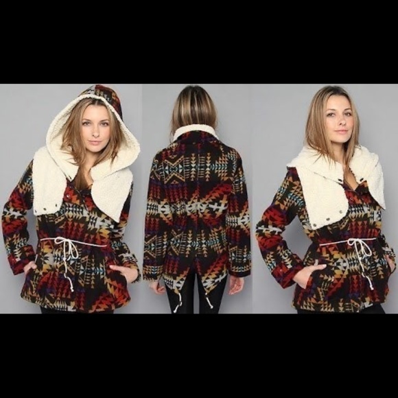 Pendleton x Hurley wool & fleece women’s coat - RARE MD - Picture 2 of 8